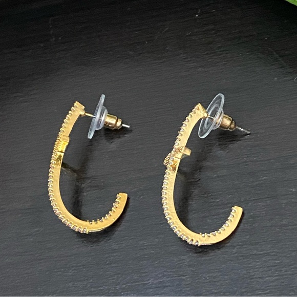 Cristallo Cubic Zirconia Gold tone Cross Post Earrings - Picture 6 of 11